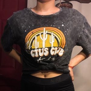 Crop Top / T-Shirt